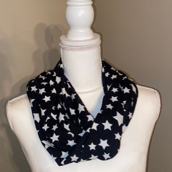 Infinity Star Scarf!  - Picture 1 of 7